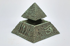 Ancient Egyptian pyramid of Giza as a jewelry box picture
