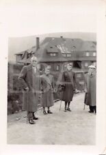 1950s Original Photo Men Women Portrait In Suit Dress In Front House Germany 1A7 picture