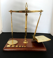 Avery brass post office letter balance scales + weights, oak base, vintage picture