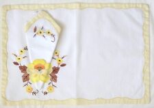 Pair Vintage 50s Cotton Placemat & Napkin Set - Embroidery & Appliqué Flowers picture