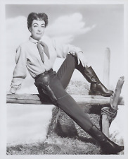 HOLLYWOOD BEAUTY JOAN CRAWFORD STYLISH POSE STUNNING PORTRAIT 1950s Photo C35 picture