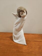 Vintage Lladro Curious Angel with Wings Holding Lantern Figurine #4960 EUC picture