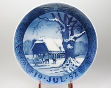 Royal Copenhagen 1952 Christmas Plate  - Christmas in the Forest picture