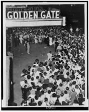 Photo:Paul Robeson,Golden Gate Hall, 142nd,Lenox Ave, NY 1949 picture