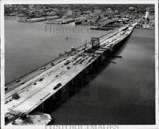 1960 Press Photo Aerial view of MacArthur Causeway's west bridge - lra74763 picture