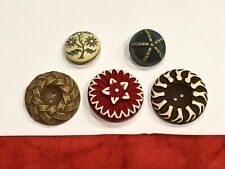 7097 - LK - FIVE Beautiful Buffed Celluloid Vintage Buttons picture