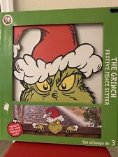 The Grinch Christmas Fence / Gate Sitter  Dr Seuss 18