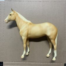BREYER HORSE #748 AMERICAN WARMBLOOD PALOMINO BOLYA HALLA MARE 1998-1999 NICE picture