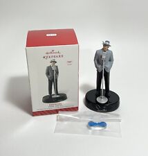Frank Sinatra 2014 Hallmark Keepsake Ornament That's Life, With New Batteries picture