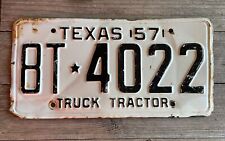 1957 TEXAS VINTAGE TRUCK TRACTOR LICENSE PLATE 8T*4022 picture