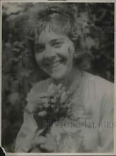 1917 Press Photo Daisy May Simmons with a ig smile - nec59657 picture