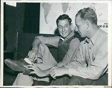 1944 Marine Pfc James A Monigold Has Enemy Bullet Lodged In Foot Ww2 7X9 Photo picture