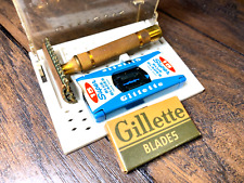 Vintage Mens GILLETTE Gold Shaving RAZOR ~ in Original Case w blades picture
