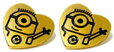 Despicable Me 4 Minions Movie 2024 Gold Heart Stuart Bello 2 Pin Badge Gift Set picture