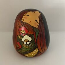JAPANESE VINTAGE 4.25” H x 4” D WOOD KOKESHI DOLL LOVELY FLORAL DESIGN picture