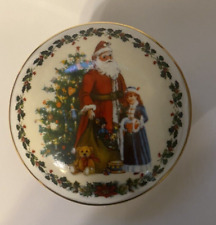 Reutter Porzellan German Christmas Trinket box Santa Tree Presents picture