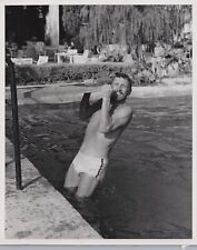 Kirk Douglas (1956) 🎬⭐ Hollywood beefcake - Original Vintage MGM Photo K 158 picture