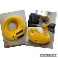 VINTAGE 1970s PANASONIC TOOT-A-LOOP YELLOW TRANSISTOR AM RADIO BANGLE STYLE R-72 picture