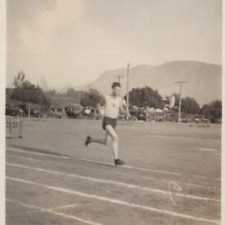 2V Photo 1925 Action Shot Race Man Triangle Track Meet Notes Back SIZE: 4.5X2.75 picture