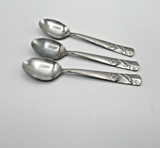 Cambridge Silversmiths 3 Dinner Spoons Stainless Steel Zinnia Sand Flatware picture