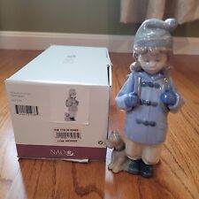 Lladro - Traveling Girl picture