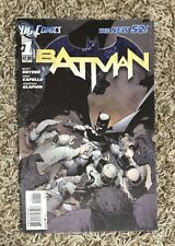 Batman #1 * cover A 1st print * 2011 New 52 * Scott Snyder / Greg Capullo picture