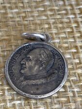 Vintage Pope John Johannes XXIII .800 Catholic Silver Medal Charm Mary Jesus picture