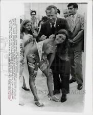 1972 Press Photo Senator Henry M. Jackson and Supporters in Miami Beach, Florida picture