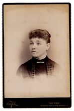 PORTRAIT OF A WOMAN : WOOSTER, MASSILLON, & ASHLAND, OHIO : CABINET CARD picture