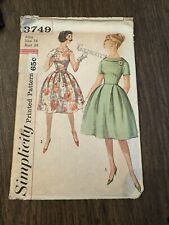 Vintage 1960s Sewing Pattern Simplicity 3749 Size 14 Bust 34 Uncut picture
