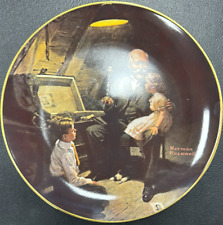 NORMAN ROCKWELL Collectible Plate Grandpa's Treasure Chest (B145) picture