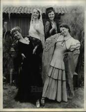 1935 Press Photo Group poses at Days of the Golden West Celebration in Ventura picture