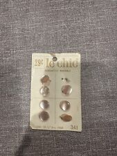 Vintage  Le Chid Buttons 1 Button Missing picture