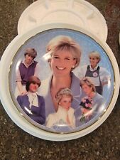 Princess Diana - 'The People's Princess' Danbury Mint Memorial Plate  picture