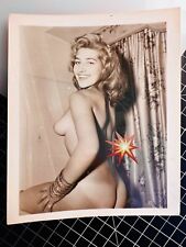 Vtg 50’s Girl Pretty Busty PIN UP Risque Nude Original B&W Girlie Photo #147 picture