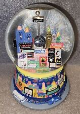 2000 Bloomingdales Broadway Cares New York Times Square Twin Towers Snow Globe picture