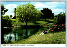 Phoenix Park Ireland Wellington Monument Dublin c1970s Vintage Postcard picture