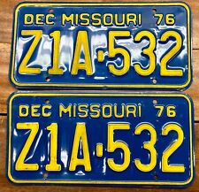 VERY NICE PAIR 1976 MISSOURI PASSENGER CAR LICENSE PLATES, YOM/DOR CLEAR picture