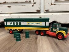  1975 Vintage HESS Fuel / Oil Box Trailer Truck With Original (3) Barrels. picture