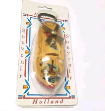 Vintage Holland Wooden Clog Bottle Opener Souvenir Hand Painted Scenery  picture