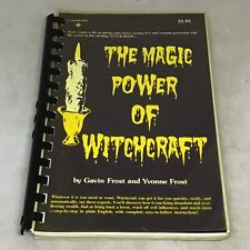 Vint 1977 The Magic Power Of Witchcraft By Gavin Frost & Yvonne Frost Reward Ed. picture