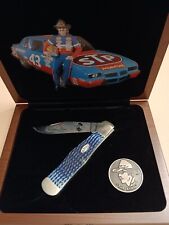1987 Richard Petty Case Xx Knife W/coin picture