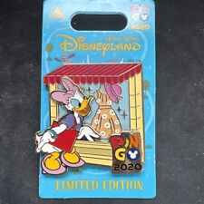 Disney Pins HKDL Hong Kong Disneyland Daisy Duck Shopping Pin Go 2020 LE 600 Pin picture