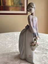 RETIRED 1994 ‘BASKET OF LOVE LLADRO ’ item#01007622 picture