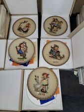 Hummel Goebel Annual Plates - Buy 2, get 15% off picture