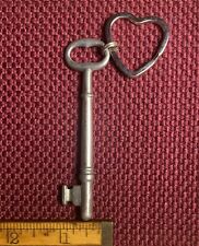 vintage antique skeleton key with heartbow key ring picture