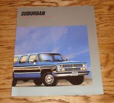 Original 1988 Chevrolet Suburban Sales Brochure 88 Chevy  picture