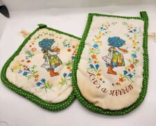 1970s Era Holly Hobby Potholder and Oven Mitt picture