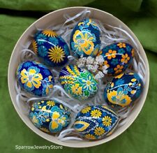 Easter decorations Hand painted Ukrainian Easter eggs Pysanky Chicken easter egg picture