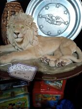 VTG. SIEGFRIED AND ROY LION STATUE picture